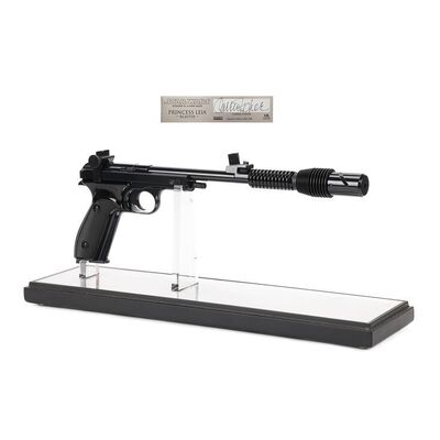 Lot #1640: STAR WARS: A NEW HOPE (1977) - Master Replicas Signature Edition Princess Leia Blaster