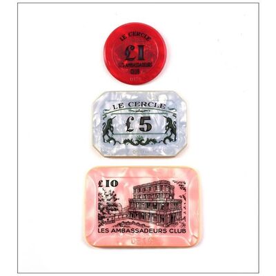137: JAMES BOND: DR. NO - Casino Plaques (2) & Casino Chip (3.5" x 2.5" & 2.75" x 2" & 1.75" Round); Mint