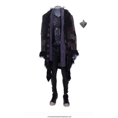 Lot # 11: The Umbrella Academy (2019-2024): Klaus Hargreeves's (Robert Sheehan) Rehab Costume