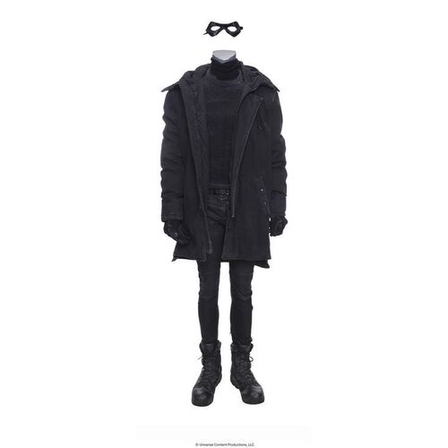Lot # 38: The Umbrella Academy (2019-2024): Diego Hargreeves's (David Casta&Atilde;&fnof;&Acirc;&plusmn;eda) Sir Reginald Funeral Costume with Vigilante Mask