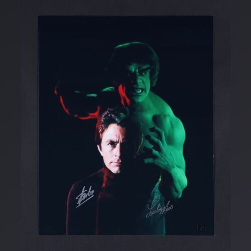 Lot #159 - THE INCREDIBLE HULK (T.V. SERIES, 1977-1982) - Stan Lee and Lou Ferrigno Autographed Photo