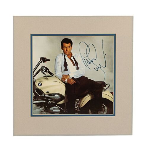 Lot #217 - JAMES BOND: TOMORROW NEVER DIES (1997) - Pierce Brosnan Autographed Photo, 1997