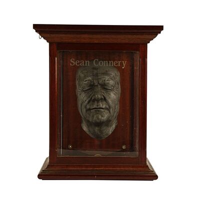 Lot #322 - UNKNOWN PRODUCTION - Sean Connery Life Cast Display