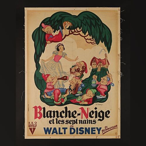 Lot #328 - SNOW WHITE AND THE SEVEN DWARFS (1937) - French 'Moyen' - Linen Backed, 1951