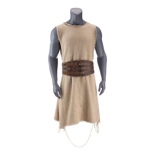 Lot #113 - Maximus Decimus Meridius' (Russell Crowe) Training Costume ### GLADIATOR (2000)