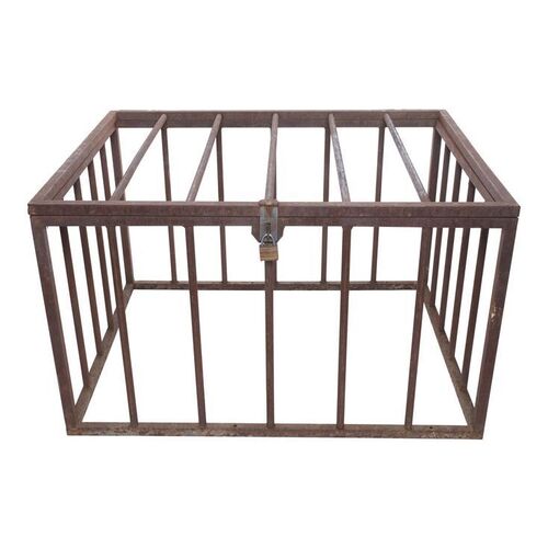 Lot #279 - The Gimp's (Stephen Hibbert) Cage ### PULP FICTION (1994)