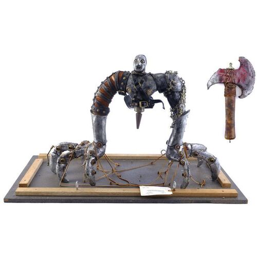 Lot #280 - Robot Maquette ### PUPPET MASTER (1989)