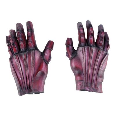 Lot #361 - Pair of TC-4 Protocol Droid Hands ### STAR WARS: THE PHANTOM MENACE (1999)