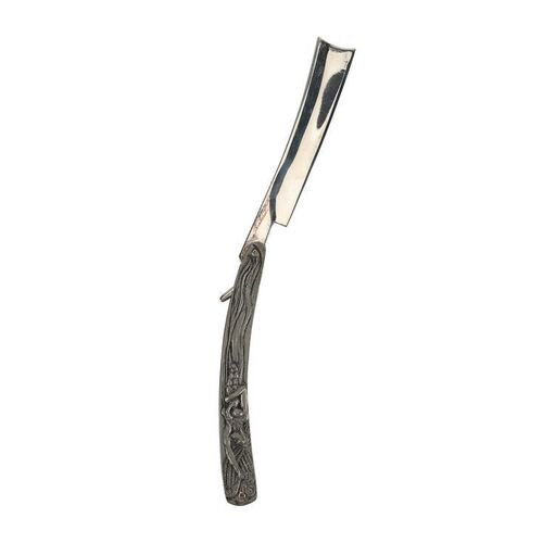 Lot #420 - Sweeney Todd's (Johnny Depp) Metal Straight Razor ### SWEENEY TODD: THE DEMON BARBER OF FLEET STREET (2007)