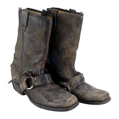 Lot #424 - The Terminator's (Arnold Schwarzenegger) SFX Motorcycle Boots ### THE TERMINATOR (1984)