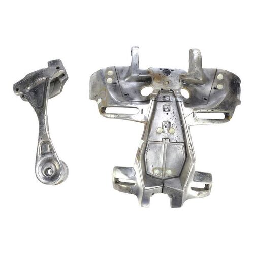 Lot #427 - T-800 Endoskeleton Back and Bicep Components ### TERMINATOR 2: JUDGMENT DAY (1991)