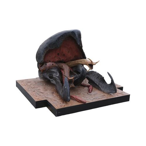 Lot #442 - Full-Size Graboid Insert Puppet Head ### TREMORS (1990)
