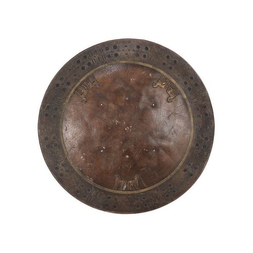 Lot #446 - Paris' (Orlando Bloom) Shield ### TROY (2004)