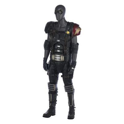 Lot #456 - The Comedian's (Jeffrey Dean Morgan) Costume ### WATCHMEN (2009)