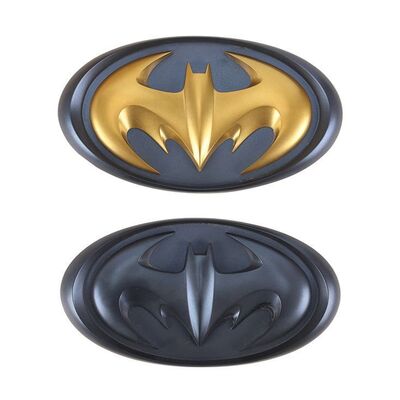 Lot #502 - Batman Emblem and Test Version ### BATMAN & ROBIN (1997)