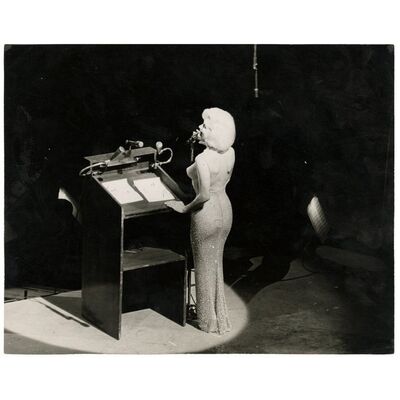 Lot #547 - Vintage "Happy Birthday, Mr. President" Marilyn Monroe Photograph ### CLASSIC HOLLYWOOD PHOTOGRAPHS