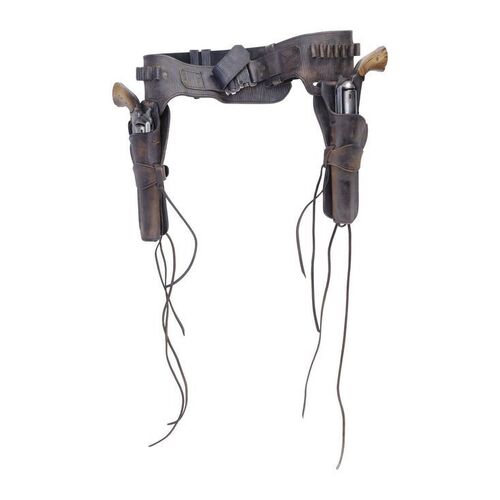 Lot #569 - Roland "The Gunslinger" Deschain's (Idris Elba) Belt with Holsters and Stunt Revolvers ### THE DARK TOWER (2017)