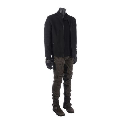 Lot #570 - Mick Rory's (Dominic Purcell) Costume ### DC'S LEGENDS OF TOMORROW (2016-2022)