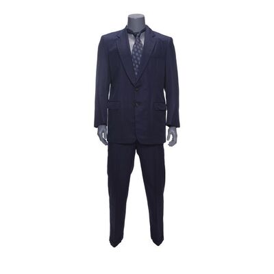 Lot #623 - Paul Brenner's (John Travolta) Costume Components ### THE GENERAL'S DAUGHTER (1999)