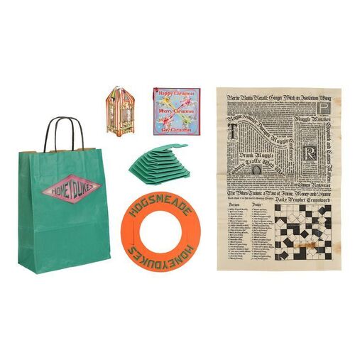 Lot #661 - Daily Prophet and Hogsmeade Products### HARRY POTTER SERIES (2001-2011)
