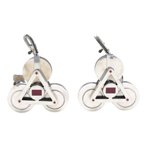Lot #782 - Pair of Danny Ocean's (George Clooney) Descenders ### OCEAN'S ELEVEN (2001)