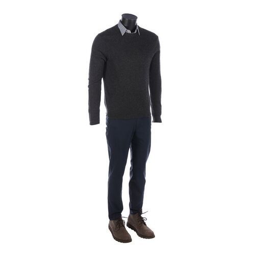 Lot #788 - Martin "Marty" Byrde's (Jason Bateman) Costume ### OZARK (2017-2022)