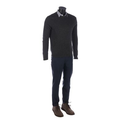 Lot #788 - Martin "Marty" Byrde's (Jason Bateman) Costume ### OZARK (2017-2022)