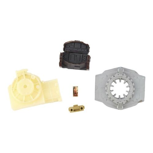 Lot #877 - Dave Jones Collection: Production-Made Millennium Falcon Model Miniature Components ### STAR WARS: A NEW HOPE (1977)
