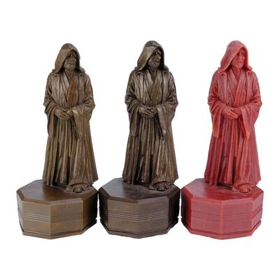 Lot #912 - William Plumb Collection: Set of Three Obi-Wan Kenobi Chess Piece Masters ### STAR WARS: ORIGINAL TRILOGY (1977-1983)