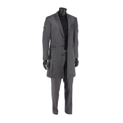 Lot #932 - Sick Boy's (Johnny Lee Miller) Remembrance Costume ### T2 TRAINSPOTTING (2017)