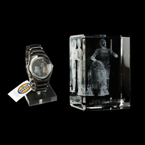 Lot #1082 - Anthony Daniels Collection: Limited Edition Fossil Watch and Laser-etched Glass C-3PO and R2-D2 Ornament ### STAR WARS MERCHANDISE