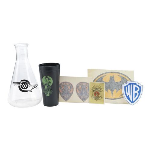 Lot #1145 - Wayne Enterprises Beaker, Crew Cup, and Stickers ### BATMAN FOREVER (1995)