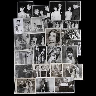 Lot #1193 - Set of 27 Audrey Hepburn Production Photographs ### CLASSIC HOLLYWOOD PHOTOGRAPHS