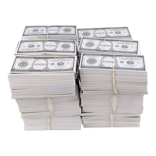 Lot #1339 - Set of 18 Premiere Money Stacks ### JAMES BOND: CASINO ROYALE (2006)