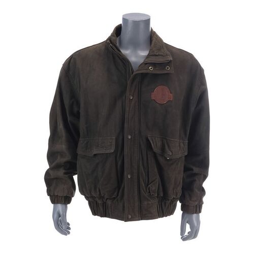 Lot #1351 - Crew Jacket ### THE LOST WORLD: JURASSIC PARK (1997)