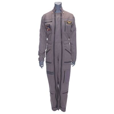 Lot #1374 - Elkaterina Golovkina's (Olga Dykhovichnaya) Flight Suit ### LIFE (2017)