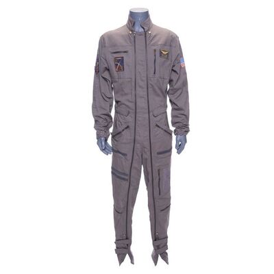 Lot #1375 - Rory Adams' (Ryan Reynolds) Flight Suit ### LIFE (2017)