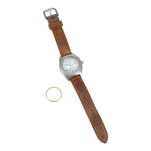 Lot #1509 - Bob Arctor's (Keanu Reeves) Watch and Ring ### SCANNER DARKLY, A (2006)
