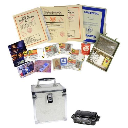 Lot #1513 - Cigarette Box, New-Path Recovery Center Badges, Pair of Boxes, and Paperwork ### SCANNER DARKLY, A (2006)
