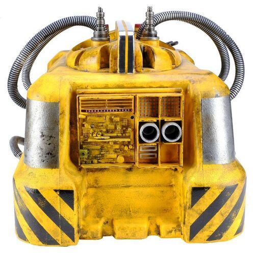 Lot #1566 - Scrubber Droid Replica ### STAR WARS: THE PHANTOM MENACE (1999)