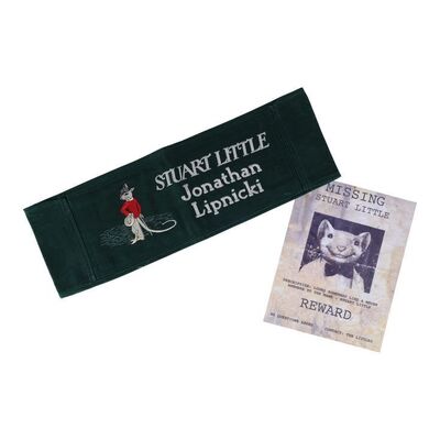Lot #1628 - Jonathan Lipnicki's Chairback and Distressed Stuart Little (Michael J. Fox) "Missing" Flier ### STUART LITTLE (1999)