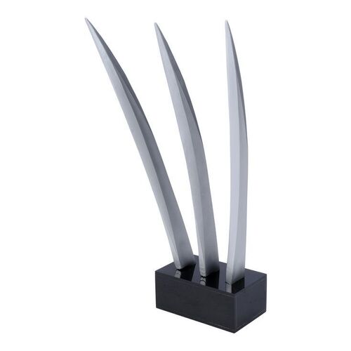 Lot #1686 - Wolverine's (Hugh Jackman) Production-Made Adamantium Claw Blades ### X-MEN ORIGINS: WOLVERINE (2009)