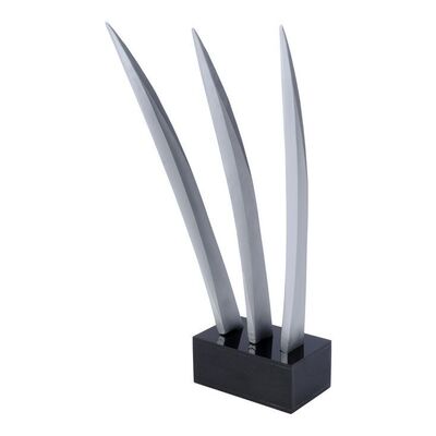 Lot #1686 - Wolverine's (Hugh Jackman) Production-Made Adamantium Claw Blades ### X-MEN ORIGINS: WOLVERINE (2009)