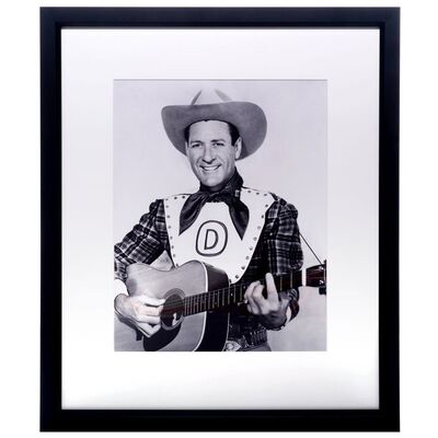 Lot #1234 - Framed Doyle O'Dell Promotional Photograph ### DOYLE O'DELL