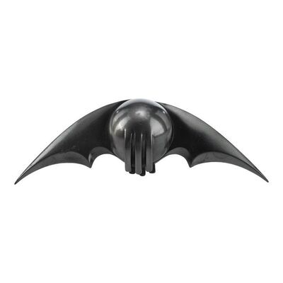 Lot #36 - Batman's (Val Kilmer) Bat-Bola ### BATMAN FOREVER (1995)