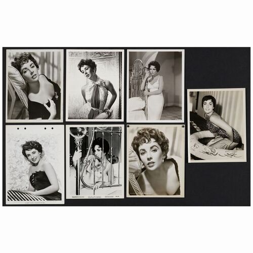 631: (8" x 10") (7) Vintage Photos (8" x 10"); Fine ### ELIZABETH TAYLOR (1950s)