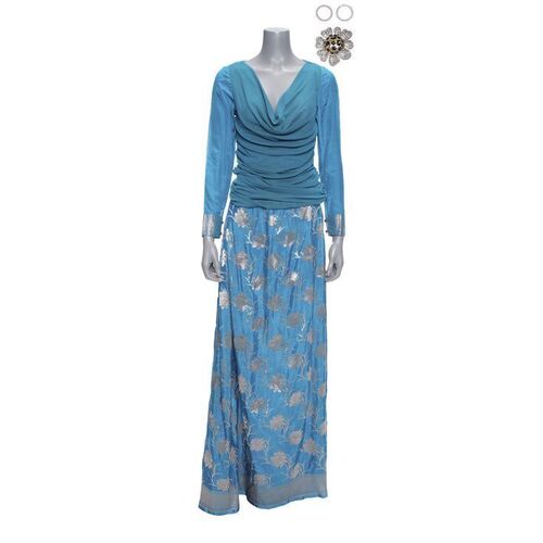 Lot # 20: The Expanse (2015-2022): Chrisjen Avasarala's (Shoreh Aghdashloo) Mars Debriefing Costume