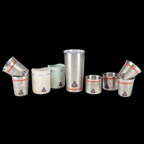 Lot # 225: The Expanse (2015-2022): Pallas Station Canteen Items
