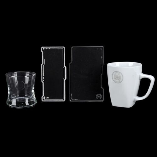 Lot # 266: The Expanse (2015-2022): UN Comm and Small Tablet with Branded Mug and Cup