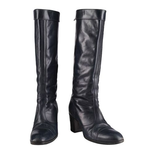 47. Chameleon's (Fred Astaire) Pair of Boots ### BATTLESTAR GALACTICA (1978-1979)